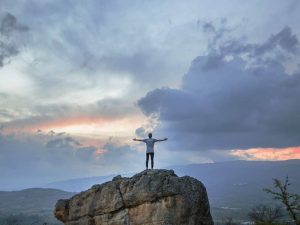 THE SECRET OF SUCCESSFUL PEOPLE